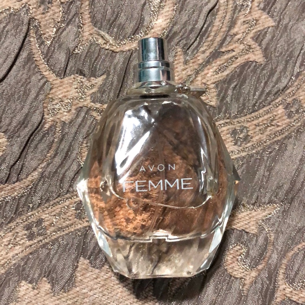 Avon femme 50 ml 85% full